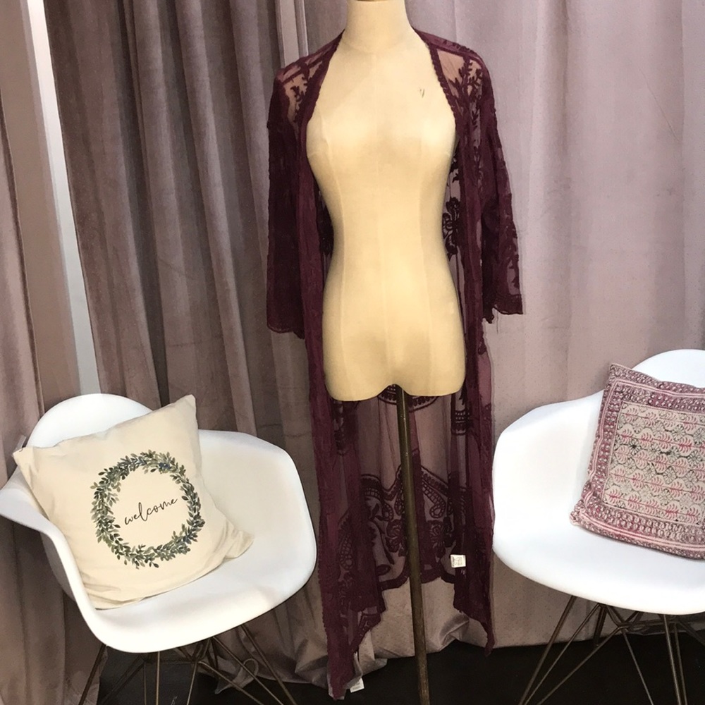 Altar’d State lace kimono